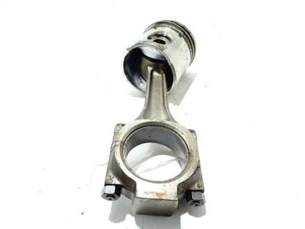 Píst S ojnicí Kawasaki GTR