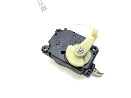 Motorek radiátoru topení Peugeot 308 II (LB_, LP_, LW_, LH_, L3_) 2013 - 2021 Z5509001