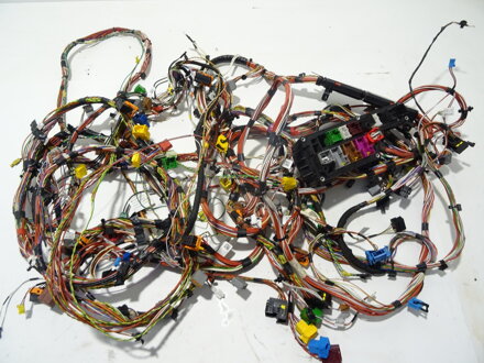 Kabeláž elektrická kabiny Renault Trucks T 2013 - 2022