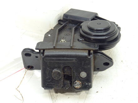 Zámek pátých dveří Toyota Land Cruiser 200 (_J2_) 2007 - 2022