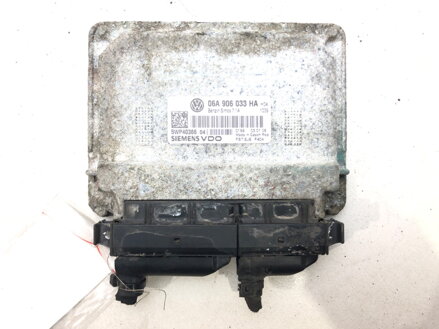 Řídicí jednotka motoru Skoda Octavia II (1Z3) 2004 - 2013 06A906033HA