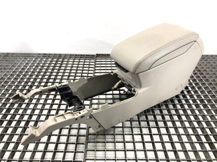 Loketní opěrka Subaru Legacy V (BM) 2009 - 2022