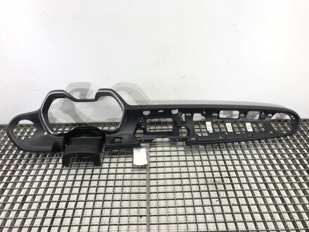 Lišta dekor palubní desky / kokpitu Chevrolet Camaro 2015 - 2022 84016135