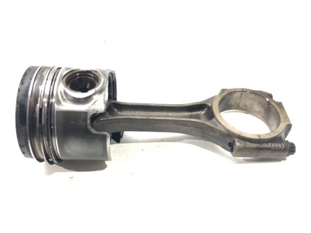 Píst S ojnicí VW Passat B6 (3C2) 2005 - 2010 BKP