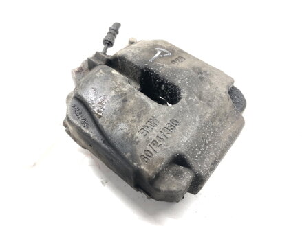 Brzdový třmen přední pravý BMW 5 (F10) 2009 - 2016 60/24/330