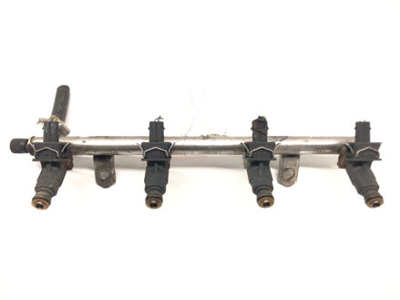 Vstřikovací rampa Mercedes-benz Class A (W168) 1997 - 2005 96610001