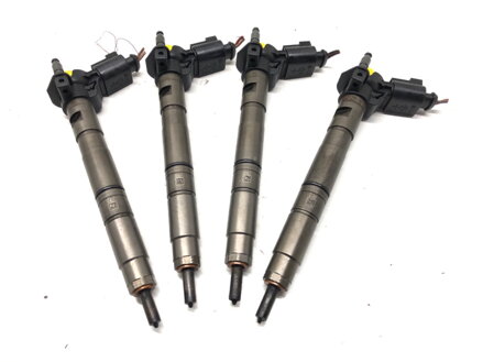 Vstřikovače sada VW Passat CC B6 (357) 2008 - 2012 03L130277 0445116030