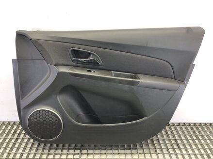 Tapecírung dveří pravý přední Chevrolet Cruze Station Wagon (J308) 2012 - 2022