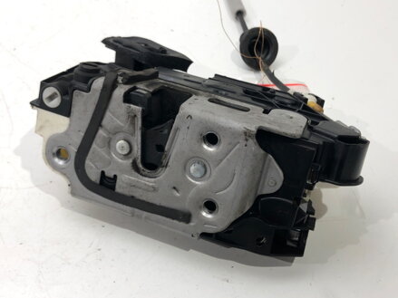 Zámek dveří levý zadní Skoda Rapid (NH3, NK3, NK6) 2012 - 2022 5E0839015B