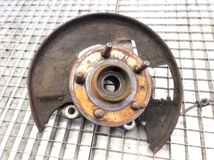 Otoč levá přední Opel Insignia A (G09) 2008 - 2017