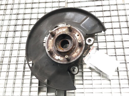 Otoč pravá přední Opel Astra J Sports Tourer (P10) 2010 - 2015