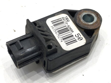 Čidlo nárazu Toyota Auris Kombi (_E18_) 2013 - 2018 89173-02080