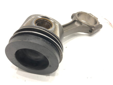 Píst S ojnicí Skoda Superb II Kombi (3T5) 2009 - 2015 CFF