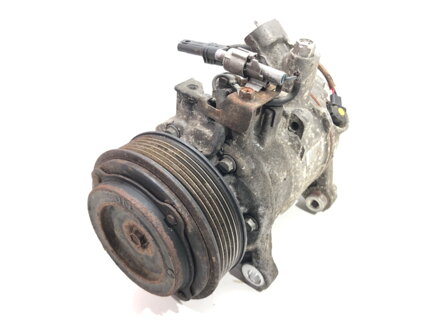 Kompresor klimatizace BMW 3 Touring (F31) 2012 - 2019 9330829