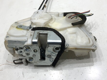 Zámek dveří pravý přední Suzuki Swift III (MZ, EZ) 2005 - 2022 82201-62J30