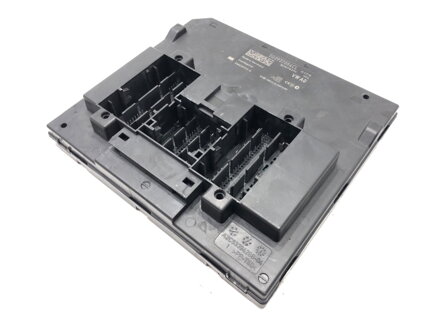 Modul komfortu Skoda Superb III Kombi (3V5) 2015 - 2022 5Q0937084CL