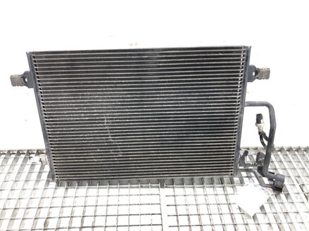 Chladič klimatizace VW Passat B5 . 5 (3B3) 2000 - 2005 3B0260401