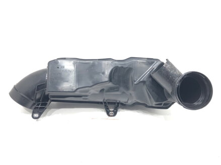 Vzduchové potrubí BMW X1 (U11) 2022-2025 8489423