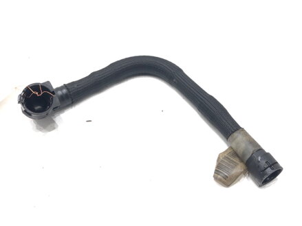 Potrubí vody Fiat Tipo Sedan (356_) 2015 - 2022 552699540