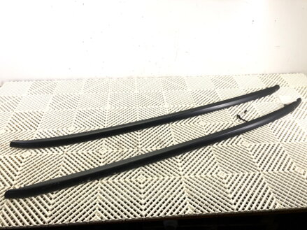 Střešní nosiče / ližiny střešní sada Audi Q5 (8RB) 2008 - 2017 8R0860022H