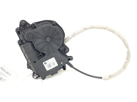 Zámek dotah víka kufru BMW 5 (G30, F90) 2016 - 2022 7383561