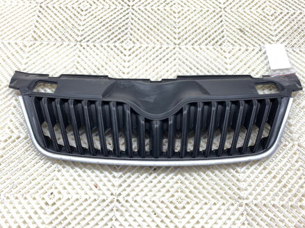 Maska chladiče grill Skoda Roomster (5J7) 2006 - 2015 5J0853668C