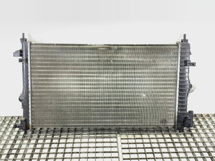 Chladič vody Opel Insignia A (G09) 2008 - 2017
