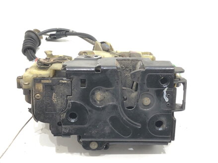 Zámek dveří levý přední Seat Ibiza III (6L1) 2002 - 2009 3B1837015AM