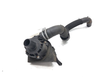 Přídavná vodní pumpa VW Golf VII (5G1, BQ1, BE1, BE2) 2012 - 2022 5G0965567A