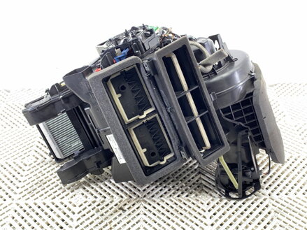 Radiátor topení kompletní kombajn Volvo XC60 I SUV (156) 2008 - 2017 P31497528