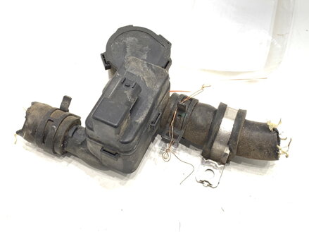 Přídavná vodní pumpa Porsche Panamera (970) 2009 - 2017