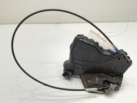 Zámek dveří pravý přední Toyota Avensis Kombi (_T25_) 2003 - 2008