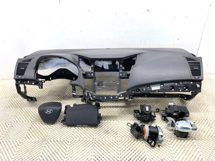 Palubní deska / kokpit sada polštáře pásy Hyundai I40 I CW (VF) 2011 - 2022 569003Z100RY
