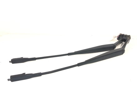 Stěrač sada přední Ford Mondeo V Sedan (CD) 2012 - 2022