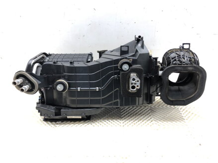 Radiátor topení Audi Q7 (4LB) 2006 - 2016 7H1819422