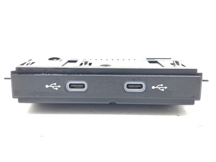 Zásuvka / uložení USB VW Golf Viii (CD1) 2019 - 2022 5NA035700