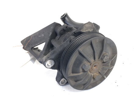 Servočerpadlo BMW 5 Touring (E61) 2004 - 2010 7539015