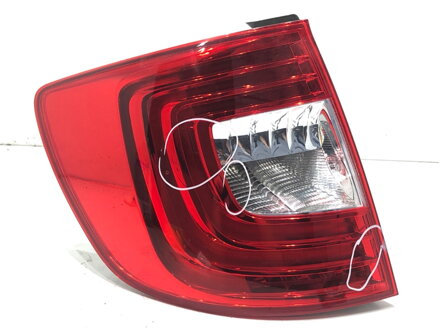 Světlo levé zadní Skoda Superb II Kombi (3T5) 2009 - 2015 3T9945095