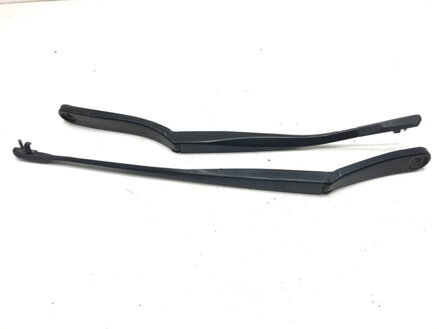 Stěrač sada přední BMW 5 Touring (F11) 2009 - 2017 7203156 7182459