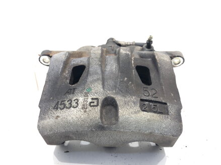 Brzdový třmen levý přední Toyota Camry (_V7_, _VA7_, _VH7_) 2017 - 2022