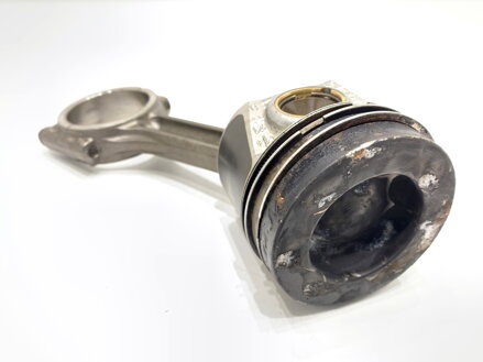 Píst S ojnicí Skoda Kodiaq (NS7, NV7, NS6) 2016 - 2022 04LA