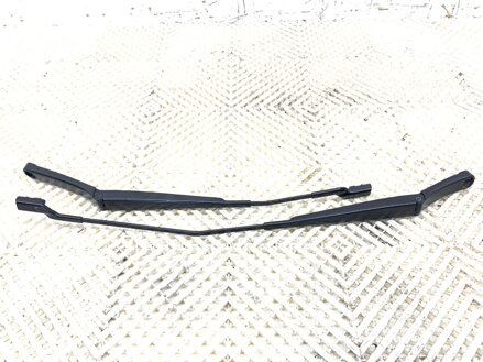 Stěrač sada přední Skoda Karoq (NU7, ND7) 2017 - 2022 576955409A