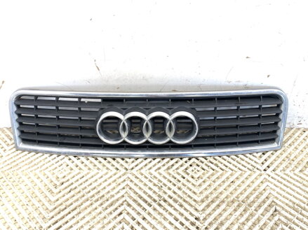 Maska chladiče grill Audi A4 B6 (8E2) 2000 - 2005 8E0853651F