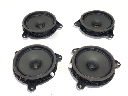 Reproduktory sada Toyota Corolla Sedan (_E21_) 2019 - 2022