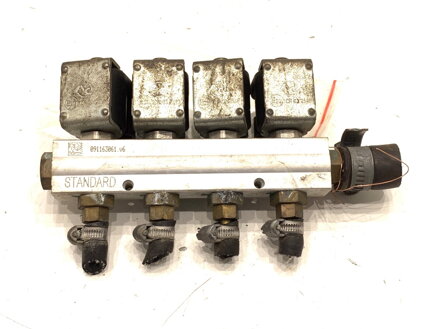 Vstřikovač LPG Audi A2 (8Z0) 2000 - 2005 67R-010973