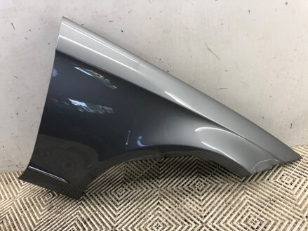 Blatník pravý přední Mercedes-benz CLS (C218) 2011 - 2017