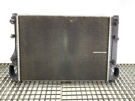 Chladič vody Mercedes-benz Class S (W221) 2005 - 2013 A2215002103