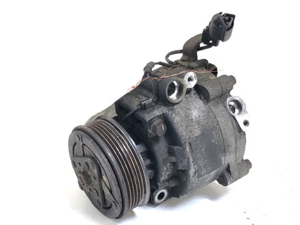 Kompresor klimatizace Mitsubishi Lancer Viii (CY_A, CZ_A) 2007 - 2022 7813A411