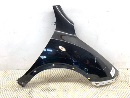 Blatník pravý přední Nissan Juke (F15) 2010 - 2022