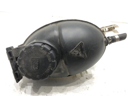 Vyrovnávací nádobka chladicí kapaliny Mercedes-benz Class GLK (X204) 2008 - 2015 A2045000549